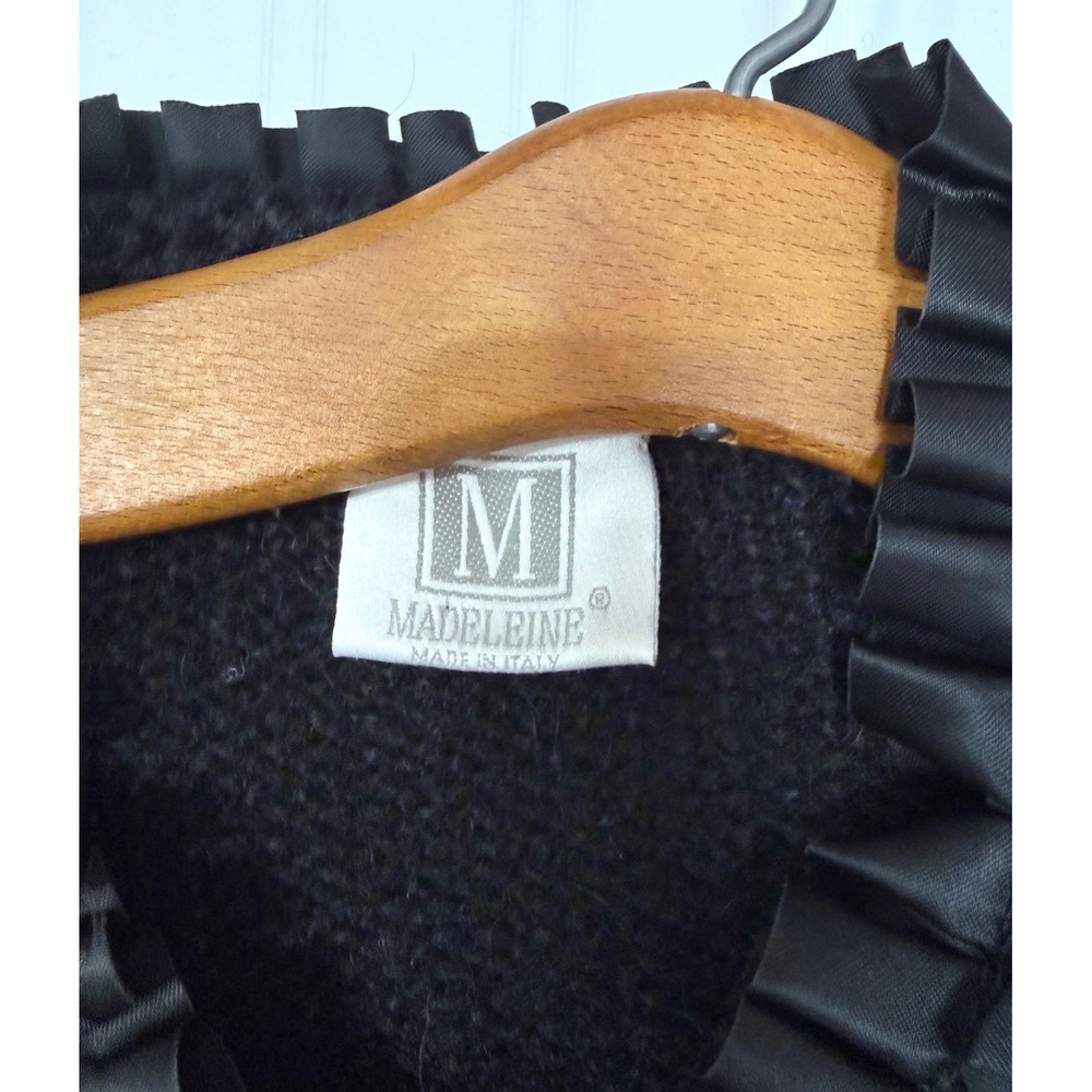 Madeleine Italy Black Kid Mohair Ruffle Satin Trim Embroidered Cardigan 40/42 M - Picture 4 of 5